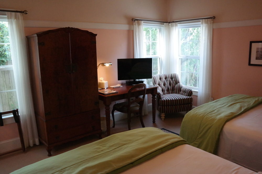 Beach Spa Bed & Breakfast 弗吉尼亚海滩 外观 照片